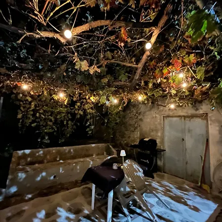 לינה וארוחת בוקר Parrinelli