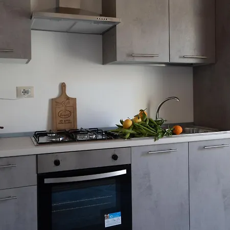 Parrinelli Oda ve Kahvaltı Partinico