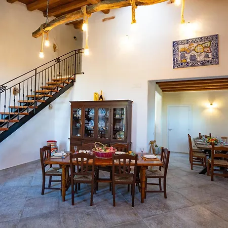 Parrinelli Bed & Breakfast *